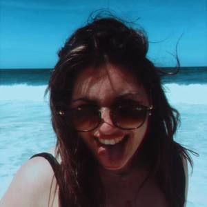 Meet your Posher, Cristina